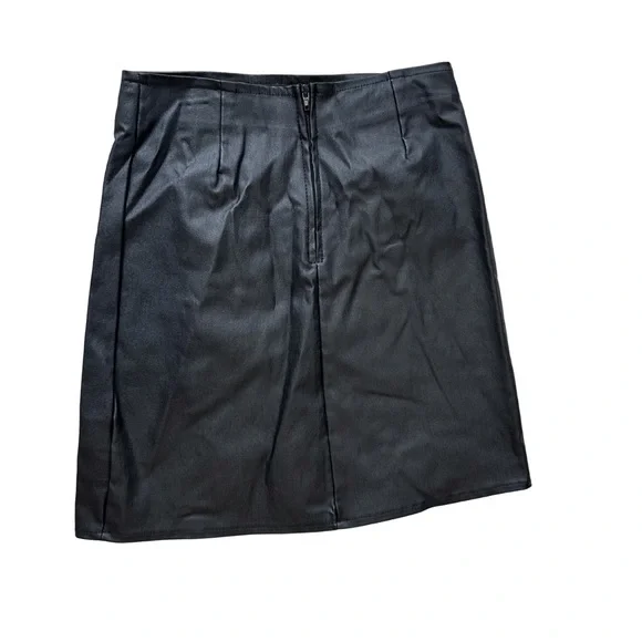 Black Faux Leather Mini Skirt Small High Waisted Side Slit - Picture 3 of 3
